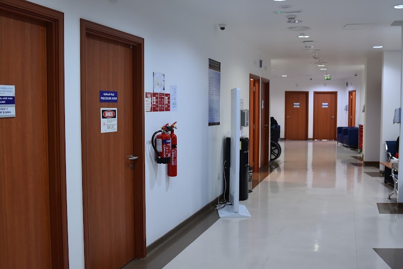 مستشفى الإمارات الجراحي اليومي، الخالدية، أبوظبي 3