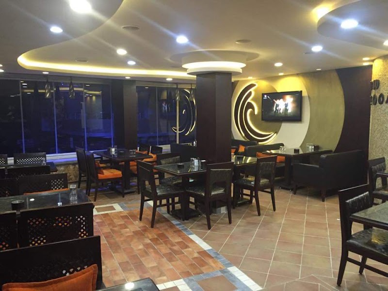 مطعم نيومون