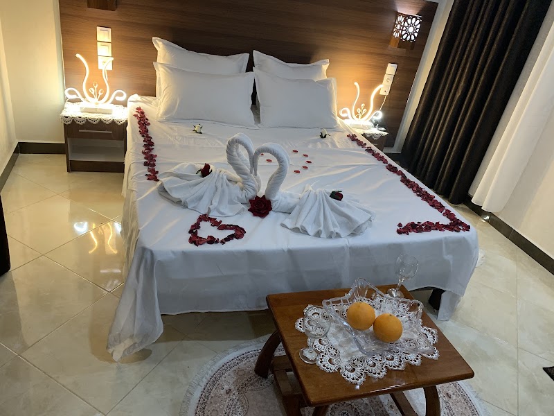 إم إتش هوتيل 2