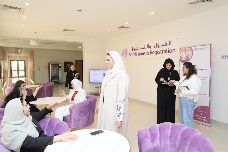 الجامعة الملكية للبنات 2