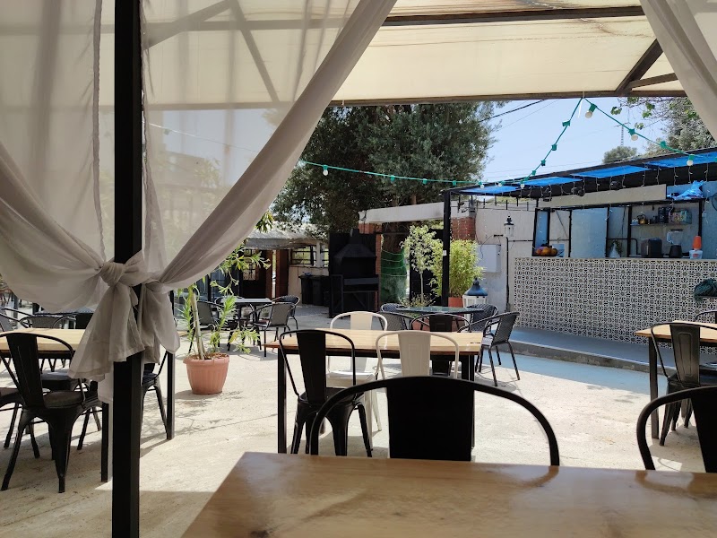 مطعم لميمة 4