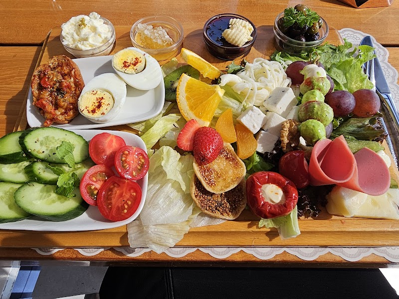 مطعم سلطان سراي 3