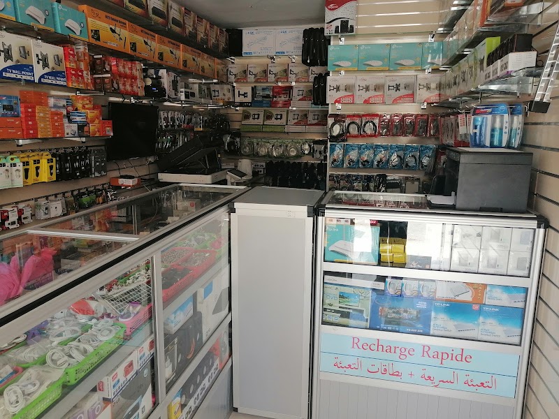 الكترو المسيلة: بيع ملحقات إلكترونية واستقبال 2