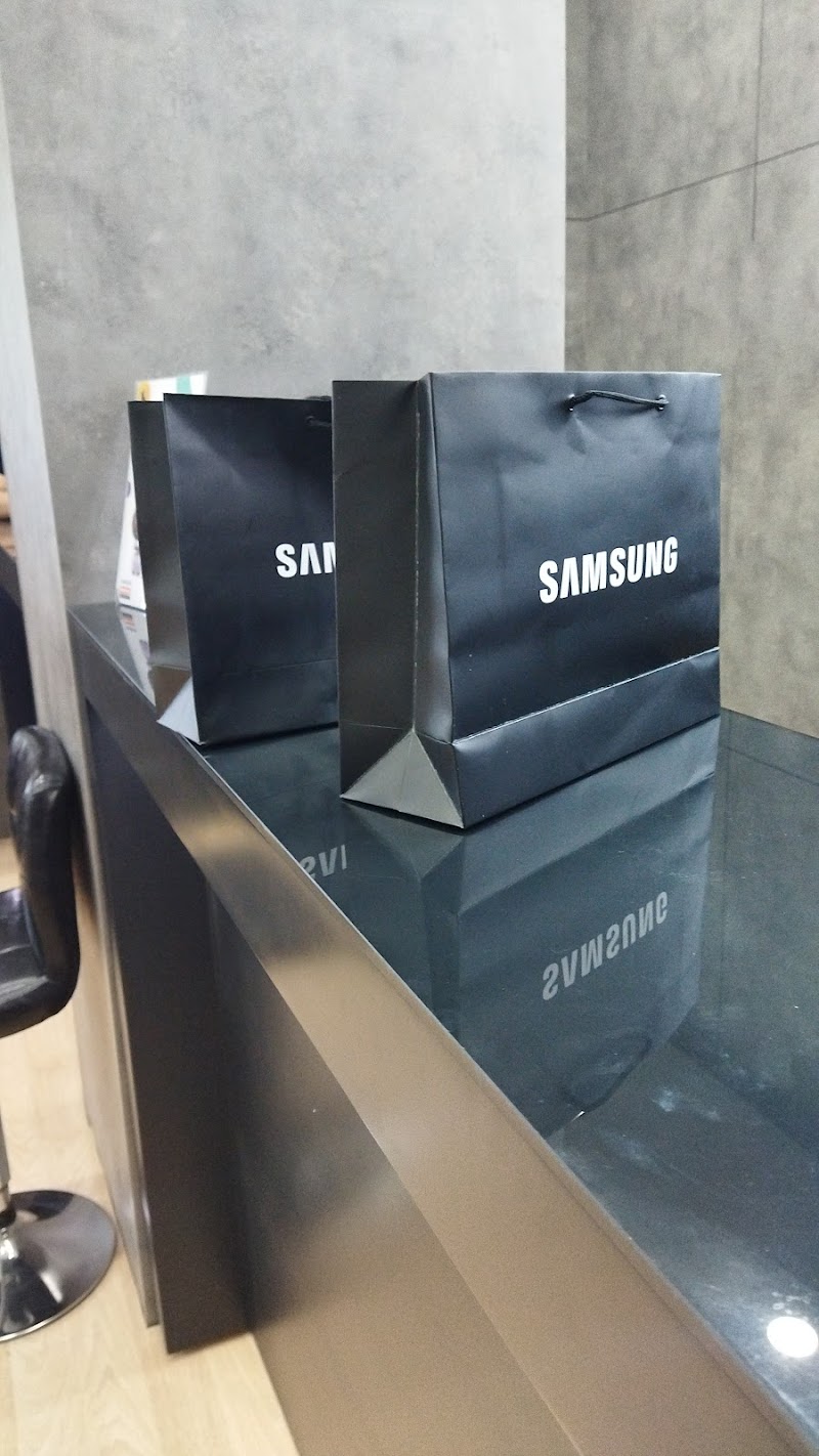 متجر سامسونغ إكسبيرينس - مركز المدينة 4