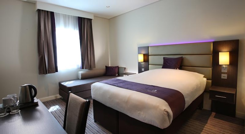 أجنحة الصفوة الفندقية 4