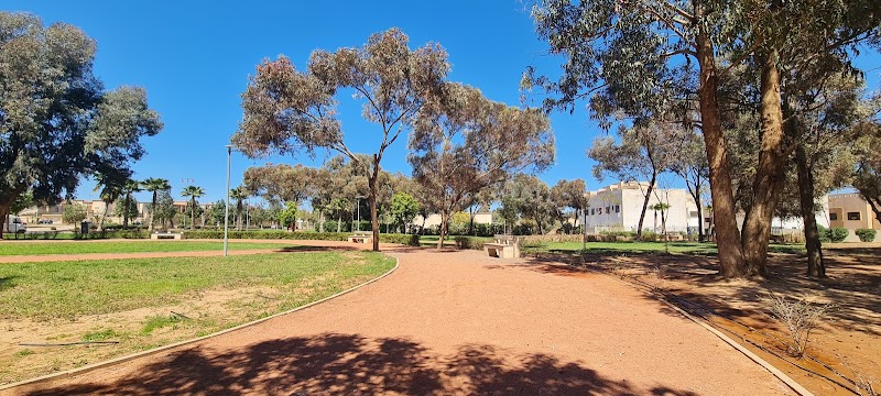 حديقة تسليت