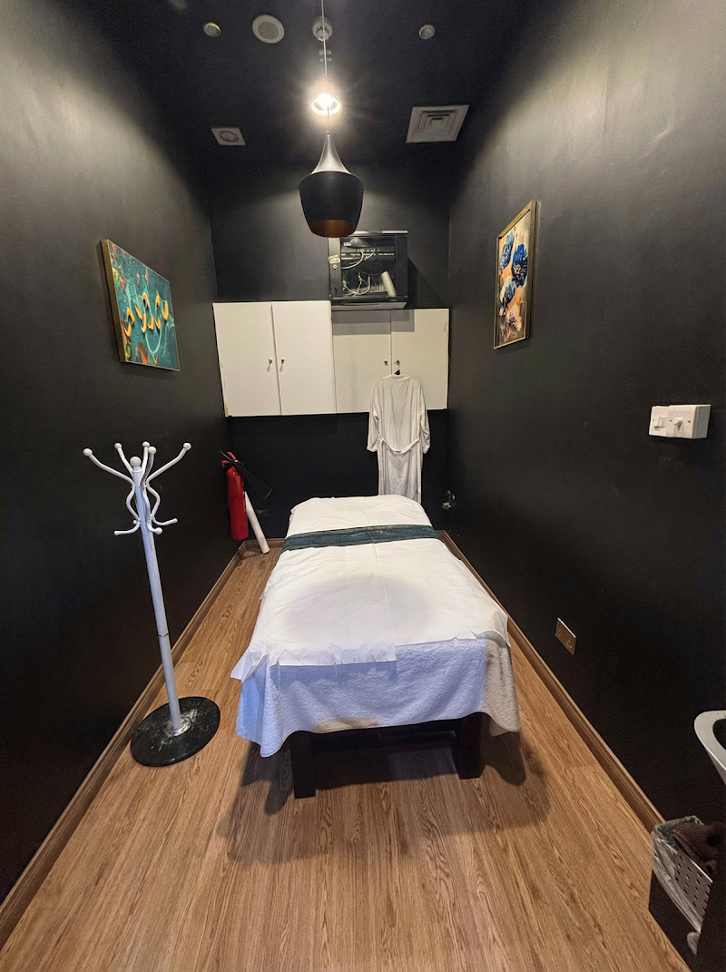 سبا لؤلؤة المحيط الأزرق وصالون الرجال