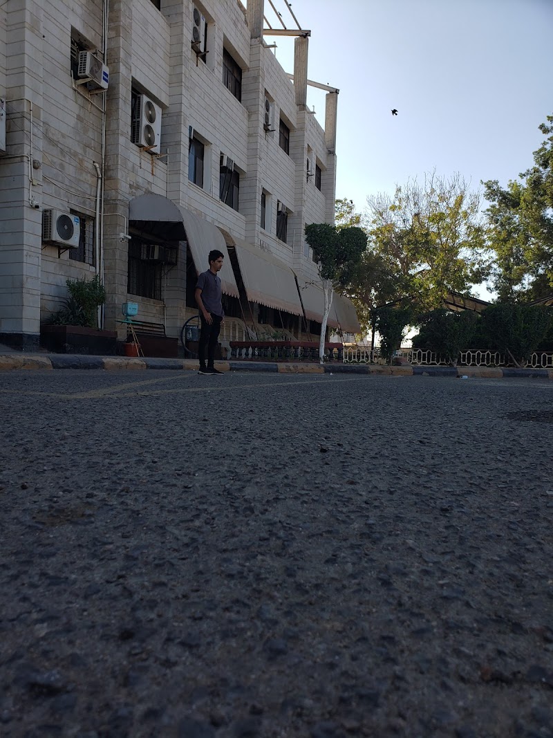 كلية طب الاسنان جامعة عدن 4