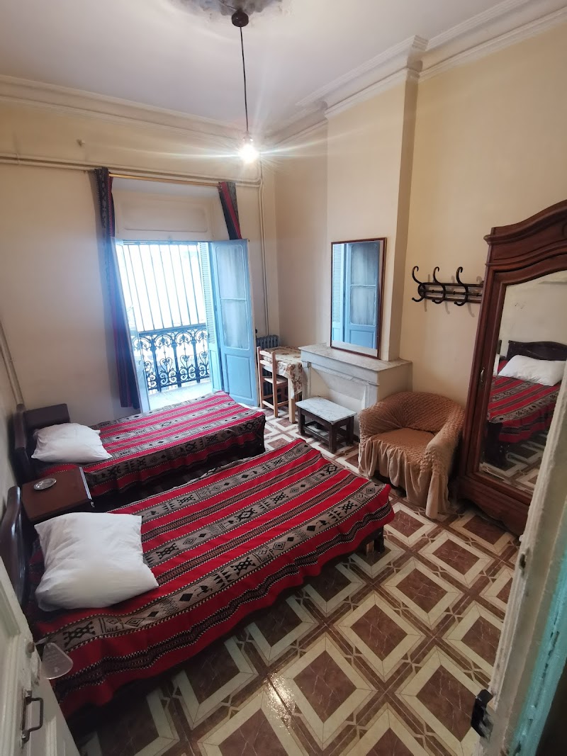 غراند هوتيل موديرن 2