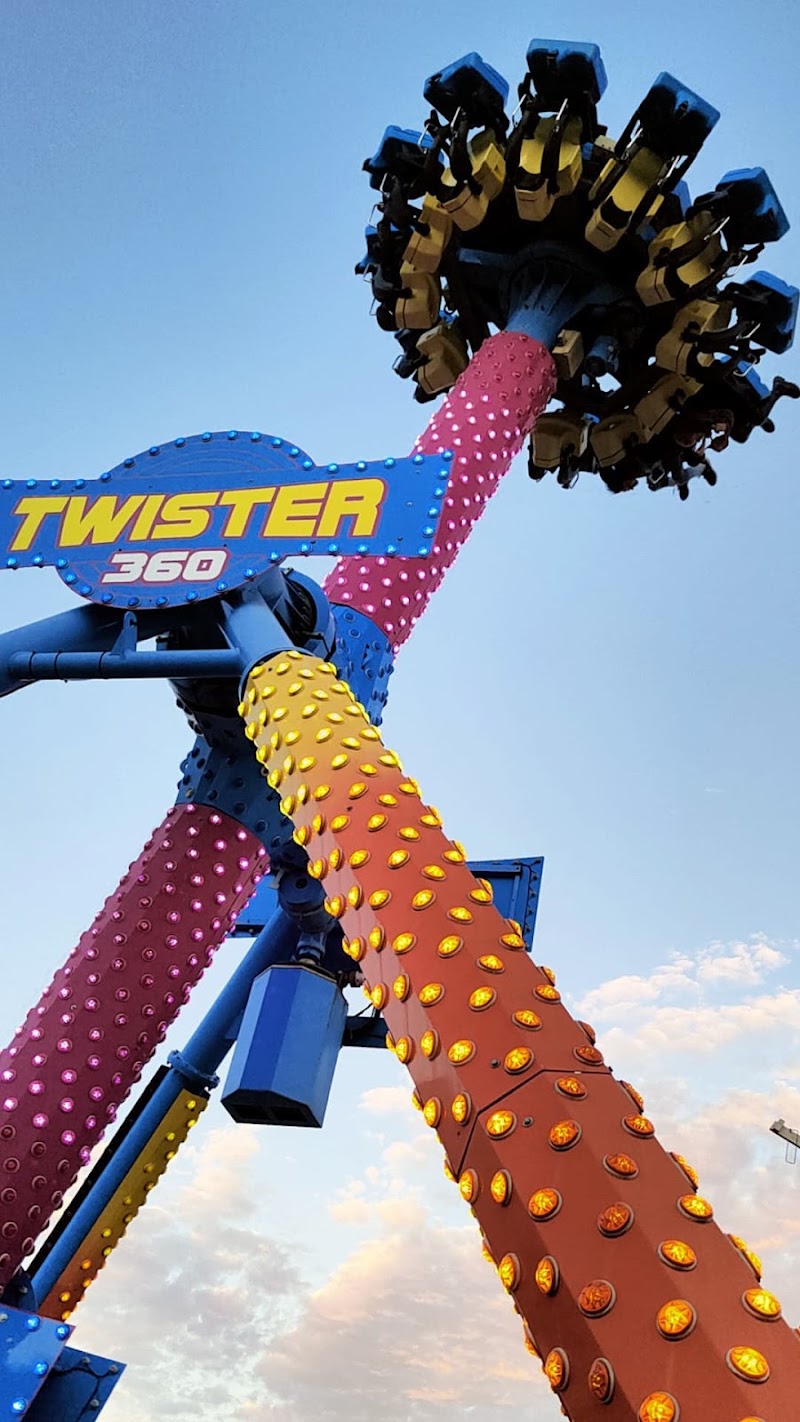 حديقة فاروق لاند 3