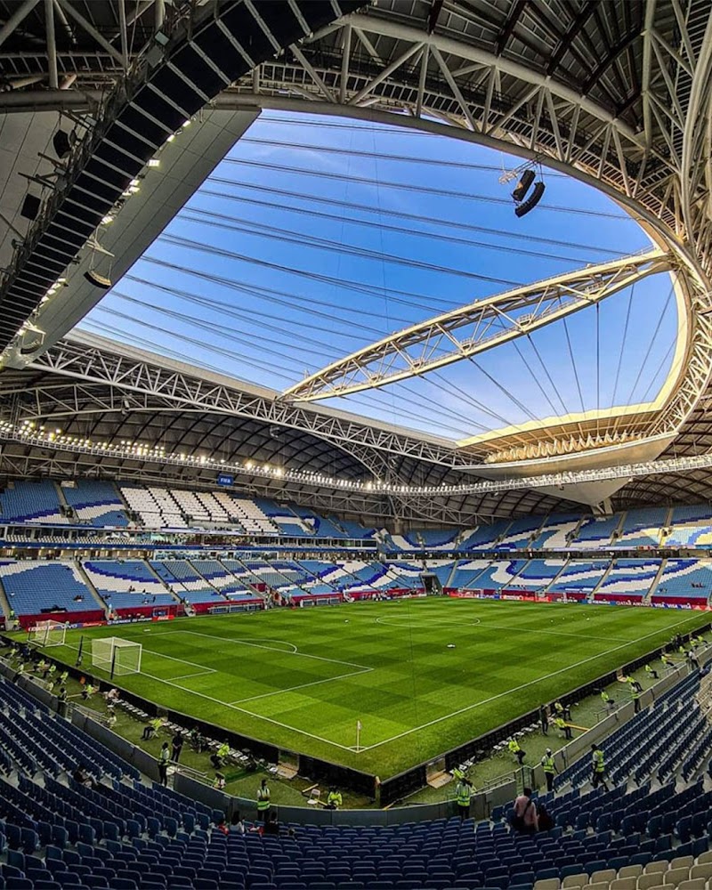 إستاد الجنوب