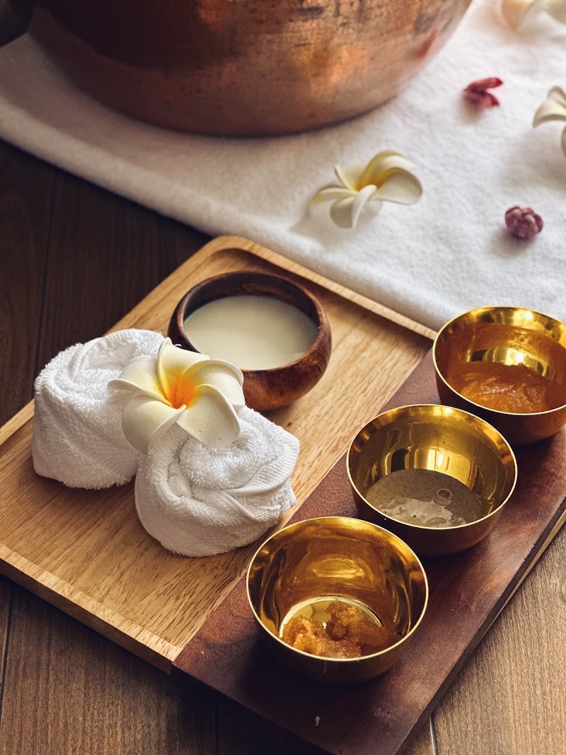 حس الأجساد سبا ورفاهية - فندق جراند ميركيور، أبوظبي مساج