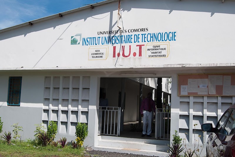 المعهد الجامعي للتكنولوجيا