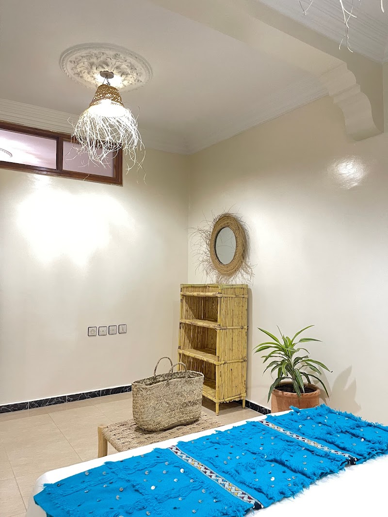 دارنا بيت ركوب الأمواج أنزا 3