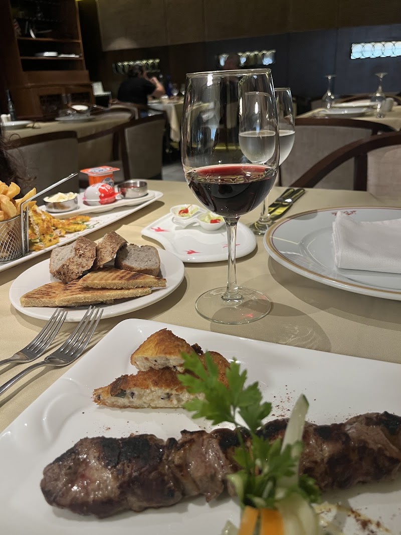 Le Bardo Restaurant 3