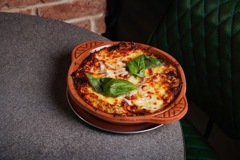 صالة بريكس 8