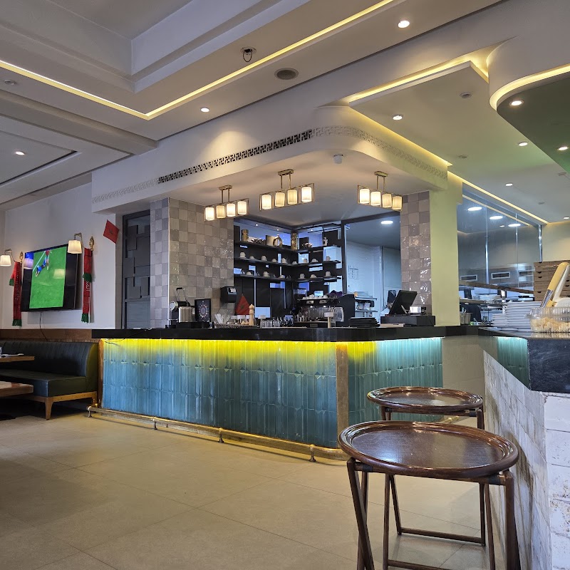 لويجي مكناس - مطعم إيطالي