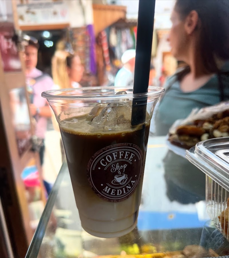 مقهى المدينة 2