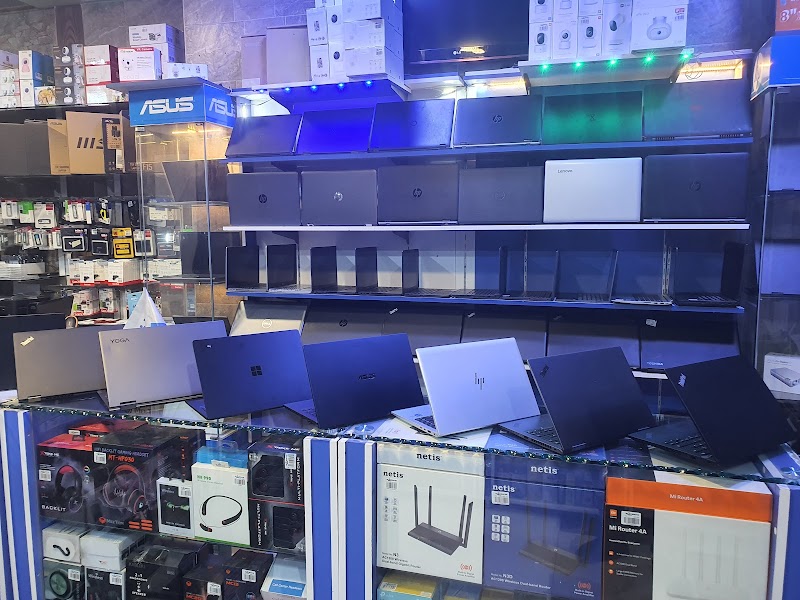 مركز الوافر لخدمات الكمبيوتر و اجهزة المراقبة 2