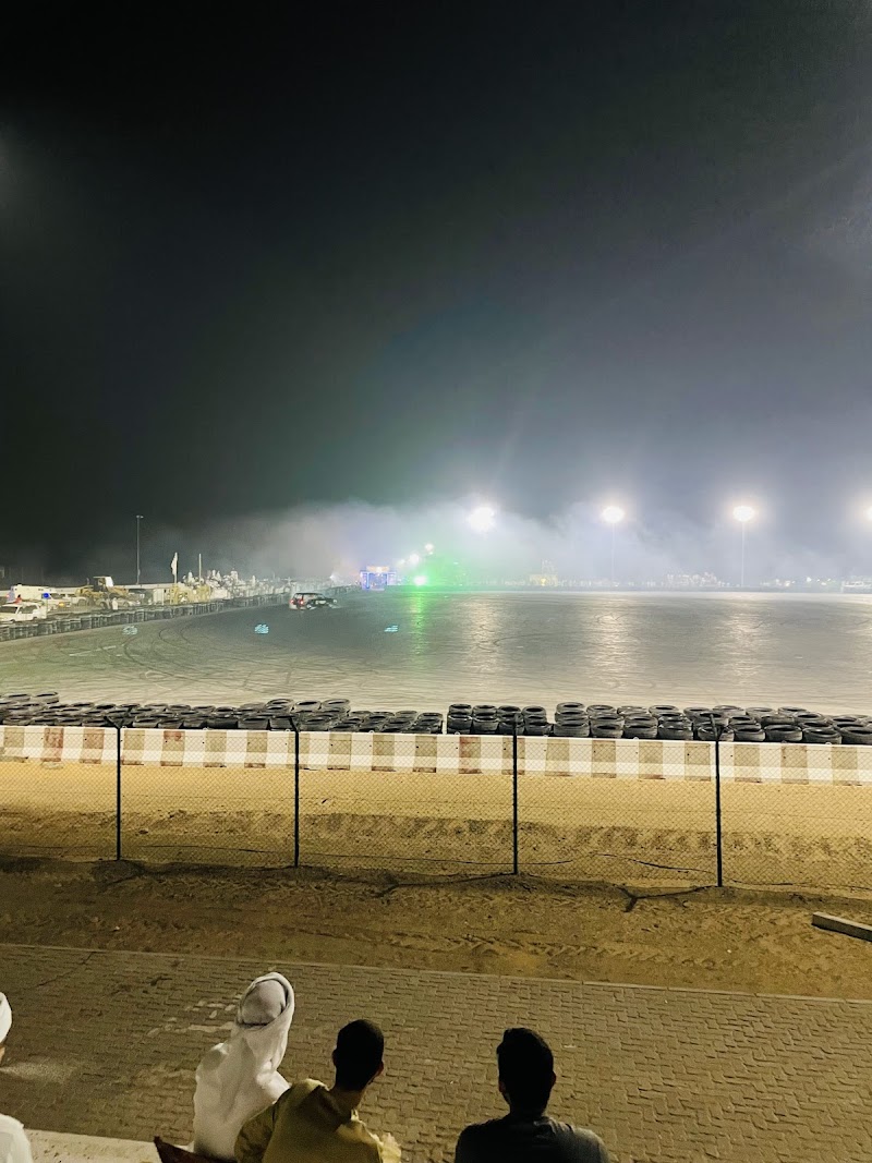 حلبة ام القيوين