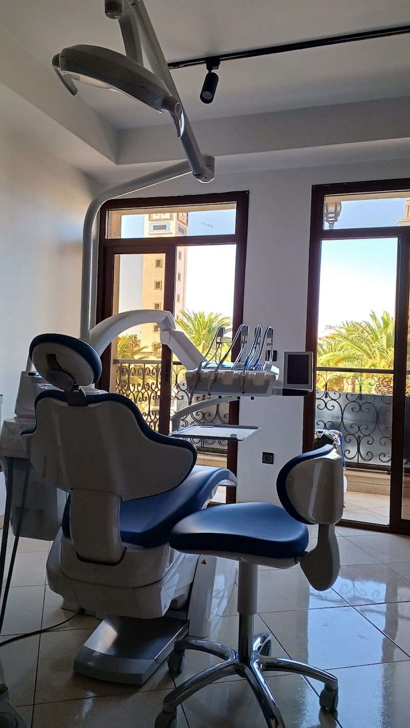 طبيب الأسنان مركز غزوي للأسنان