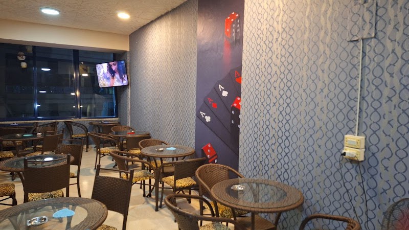 دو شيش كافيه 3