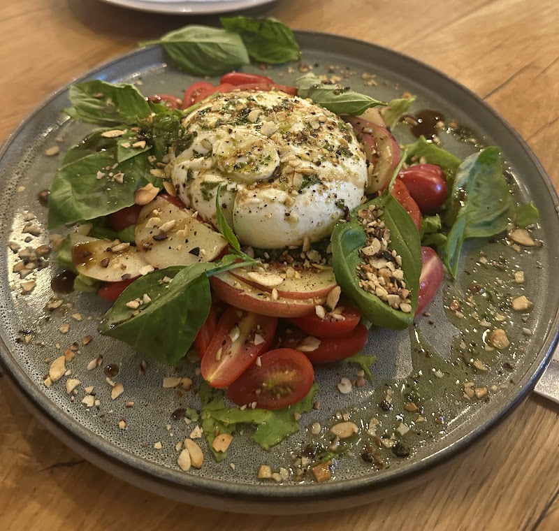 7 سماء بistro 4