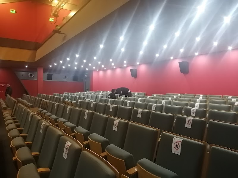 مسرح الجزائر 4