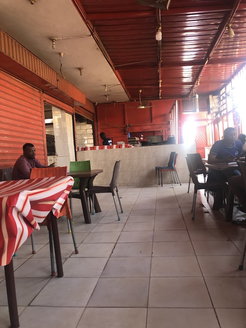 مطعم ام النور 4