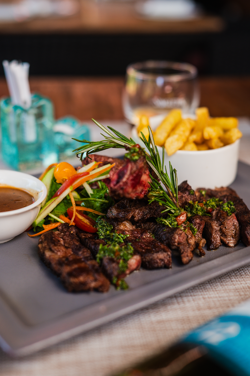 مطعم تاماريند براسيري 3