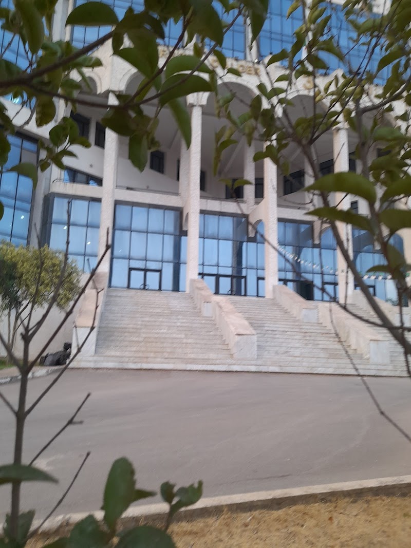 المدرسة الوطنية العليا للعلوم السياسية 4