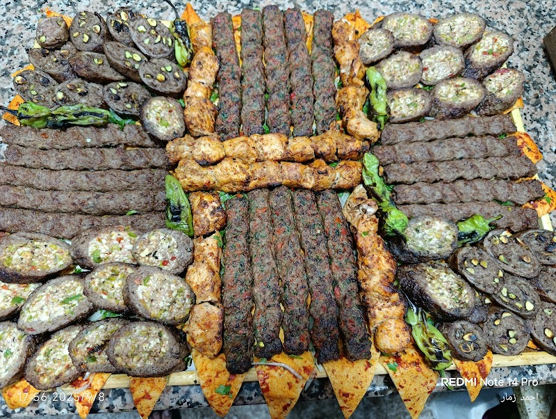 مطعم الهلال 2