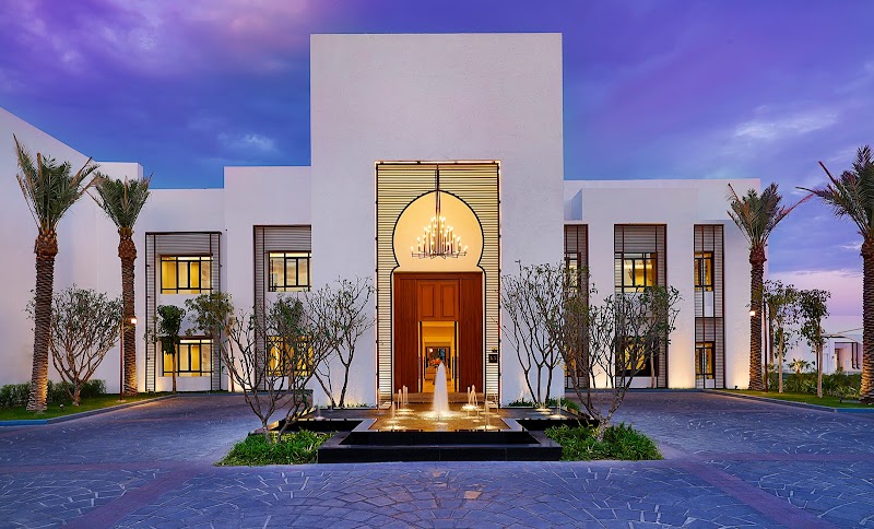 فندق ميسان الدوحة، الفنادق والمنتجعات الفاخرة